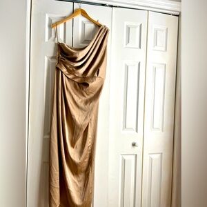One-shoulder tan dress